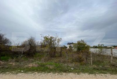 Teren 3000 mp, dubla deschidere de 32 ml in proximitatea Str - 2