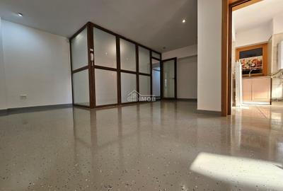 Ideal ca spatiu de birouri - apartament cu 4 camere - 7