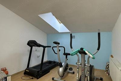 Casă cu Canalizare în Dâmbovița - 9