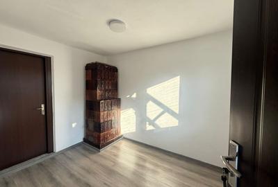 Casă individuală cu garaj și curte – Sector 5 - 8