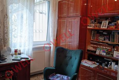 ⭕De vânzare un apartament cu 4 camere situat în Târgu Mures! - 14