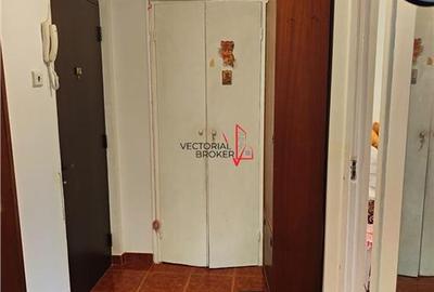 Apartament cu 2 camere decomandat în Titan - 4