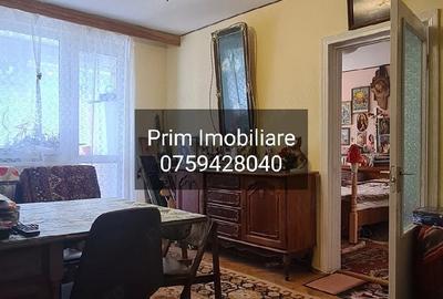 Apartament cu 2 camere decomandat în Micro 19