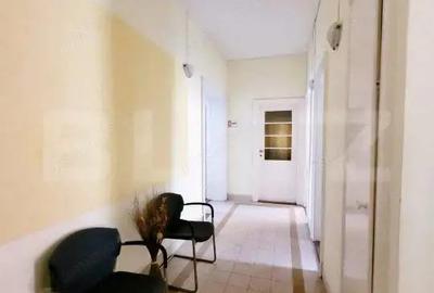 Apartament de vanzare cu 4 camere, 130 mp, Ultracentral - 3