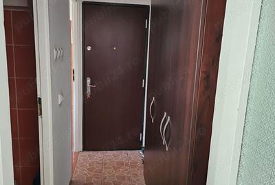 Vand apartament 2 camere - 2