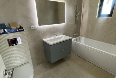 Casă cu 3 camere cu Teren 450 Mp în Central - 11