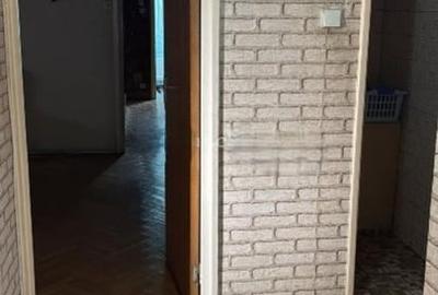 Apartament cu 4 camere decomandat în Victoriei - 6