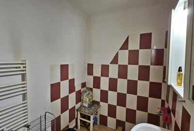 Casa individuala cu 250 mp de teren,  cartier Gruia - 7