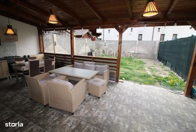 Casă cu 5 camere cu Teren 425 Mp în Central - 7