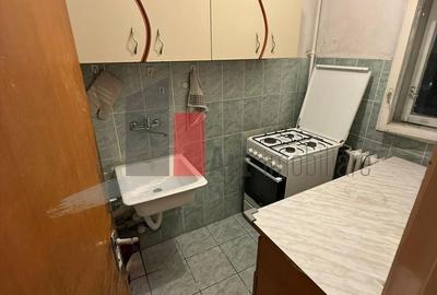 Garsonieră semidecomandată, mobilată în Drumul Taberei