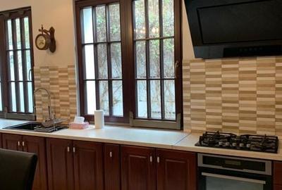 Vilă Individuala spațioasă | Locație premium - 7