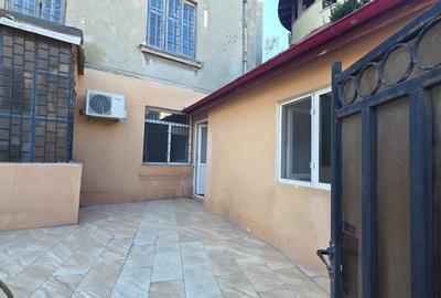 Apartament cu 4 camere semidecomandat în Peninsula - 2