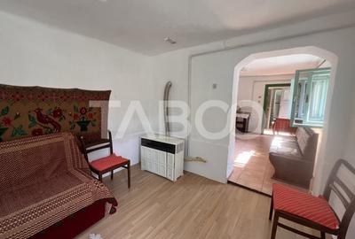 Casa de vanzare 4 camere 2 bai 1162 mp de curte si gradina in Toderita - 4