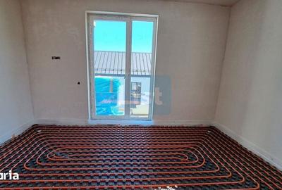 Casă cu 4 camere cu Teren 350 Mp în Apahida - 1