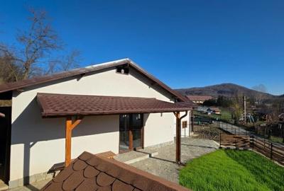 Casa noua 108 mp cu teren 1.890 mp, zona lini?tita - 4