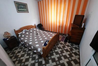 3 camere, zona Baza 3 - 3
