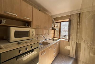 Apartament cu 3 camere semidecomandat, mobilat în Universitate - 13