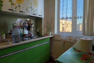 Apartament cu 4 camere decomandat în Progresul - 2