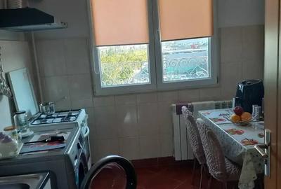 Apartament cu 3 camere semidecomandat în Obor - 5