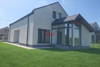 Casă individuală cu 5 camere cu Teren 750 Mp în Aroneanu - 1