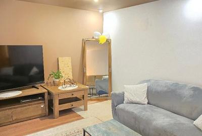 Inchiriez apartament 3 camere decomandat in Deva, I. Creanga, etaj 1 - 3