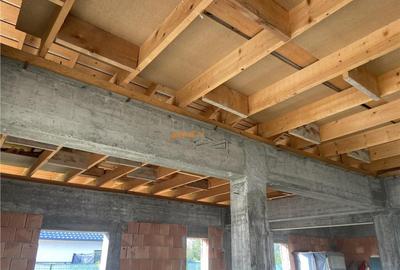 Casa la rosu , zona cartier Laminoru , parter , suprafata co - 2