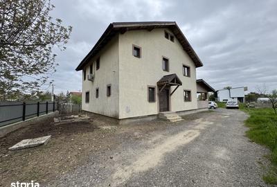 Casă cu 5 camere cu Teren 680 Mp în Clinceni - 1