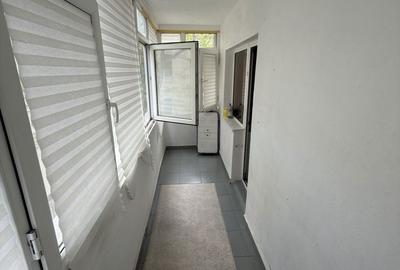 Apartament cu 3 camere decomandat în Exterior Vest - 8