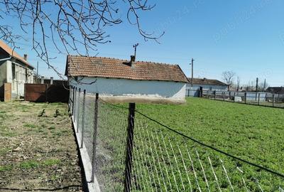 Casa de vanzare in Nadab - 2