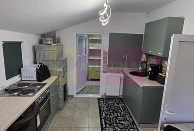 Casă cu 4 camere cu Teren 722 Mp în Podul Vadului - 6