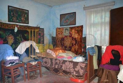 Casa Batraneasca Teren 3000mp - Glodeni Dambovita. - 7