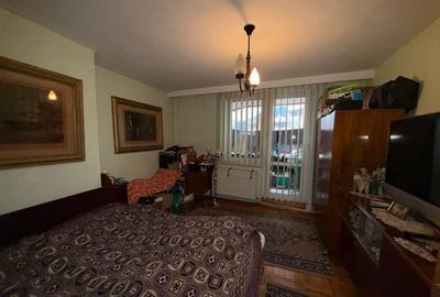 Apartament 2 camere,2 balcoane,decomandat, bloc cu lift, ultracentral - 4