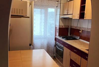 Apartament cu 2 camere, decomandat, etajul 6/10, zona Mircea Cel Batran - 2