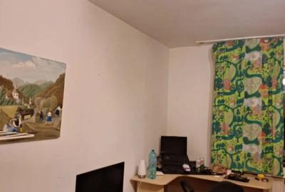 De inchiriat apartament 2 camere - 4