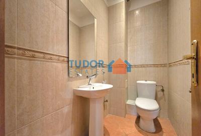 Beautiful 200 sqm 3 Bedroom Apartment in Herastrau - 22