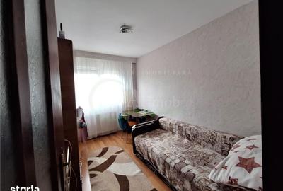 Apartament cu 3 camere decomandat în Mioriței - 5