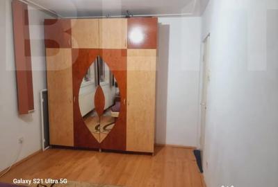 Apartament cu 3 camere semidecomandat în Central - 16