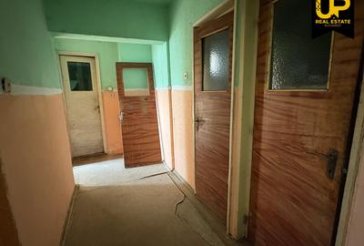 Apartament cu 3 camere decomandat în Apărătorii Patriei - 6