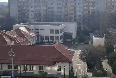 Apartament cu 3 camere semidecomandat în Sebastian - 5