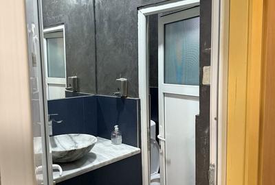 Spațiu comercial, de 60 mp, în Poenari - 2