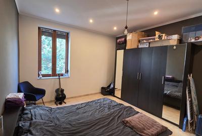 Apartament cu 3 camere decomandat, mobilat în Central - 5