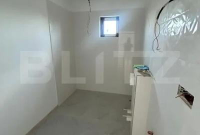 Casă cu 4 camere cu Teren 532 Mp în Remetea Mare - 9
