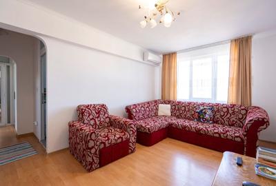 Apartament cu 3 camere decomandat în Nufărul - 5