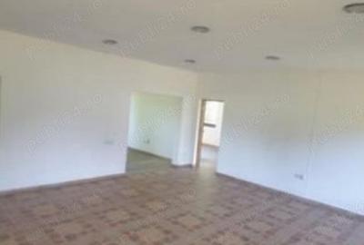 Casă cu 6 camere în Dorna Candrenilor - 9