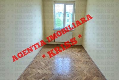 Apartament cu 3 camere semidecomandat în Trivale - 3