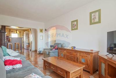 De vanzare 4 camere Racadau-zona Parcul Trandafirilor - 9