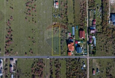 Teren Sanpetru -livada, Strada Nucului, 1296mp, apa, gaz, curent Teren Sanpetru -livada, Strada Nucului, 1296mp, apa, gaz, curent - 4