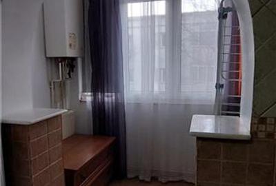 Garsonieră decomandată, mobilată în Podul de Fier - 2