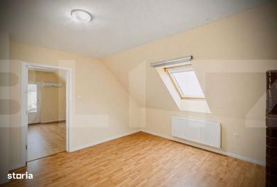 Casă cu 5 camere cu Teren 890 Mp în Ghioroc - 10