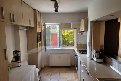 Apartament ideal de 3 camere la doar 50m de parc gata de mutare! - 3